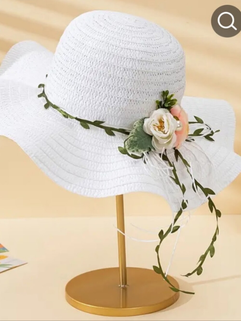 NEW NWOT Tags White Floral Sun Hat with Green Vine Accent
